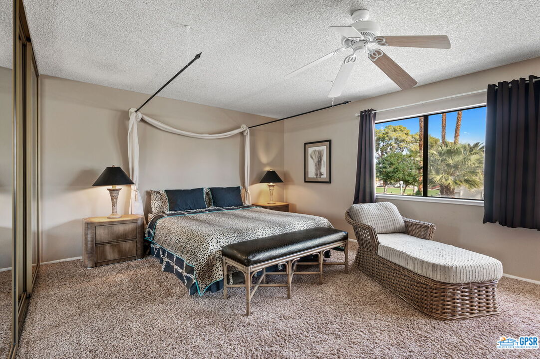 Image 10 for 6135 Montecito Dr #3