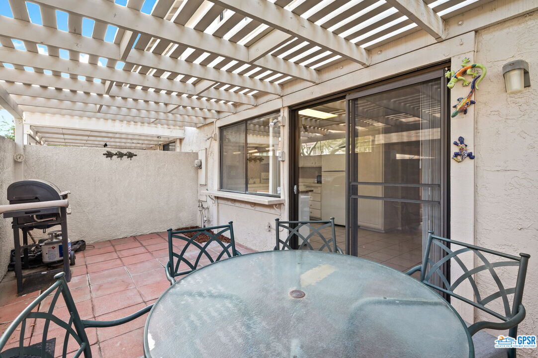 Image 16 for 6135 Montecito Dr #3