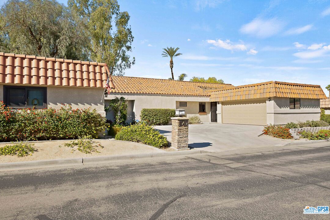 Image 37 for 40969 Inverness Way