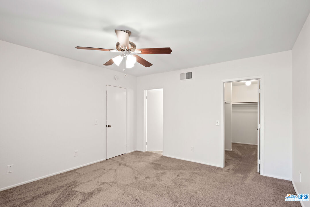 Image 11 for 40969 Inverness Way