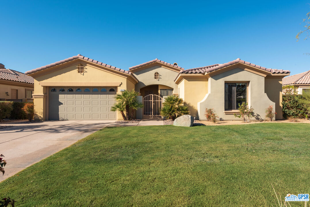 Image Number 1 for 35373   Vista Montana Ct in Cathedral City