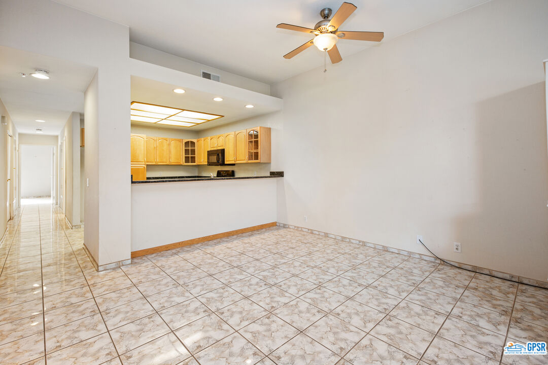 Image 9 for 2601 Broadmoor Dr #70