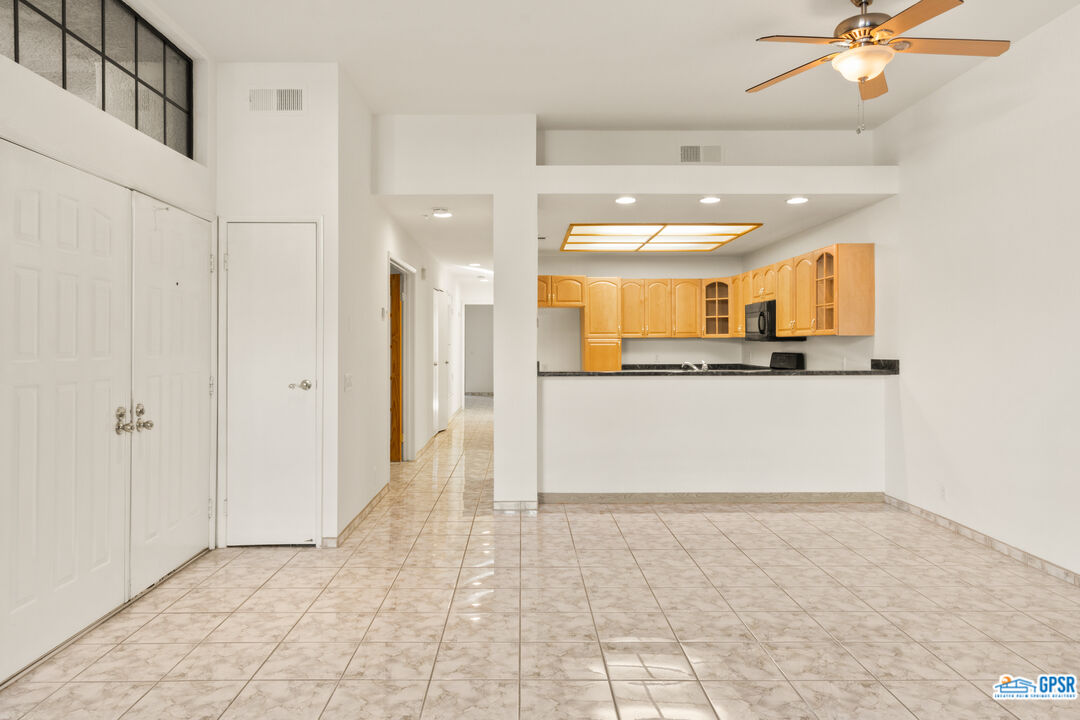 Image 7 for 2601 Broadmoor Dr #70