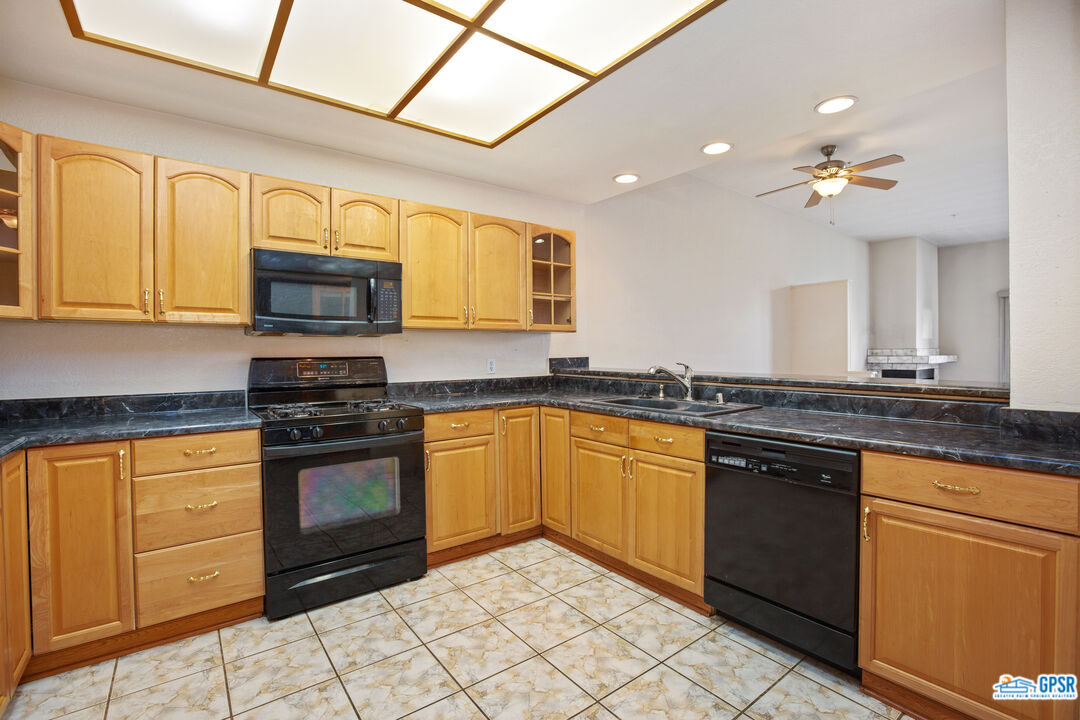 Image 13 for 2601 Broadmoor Dr #70