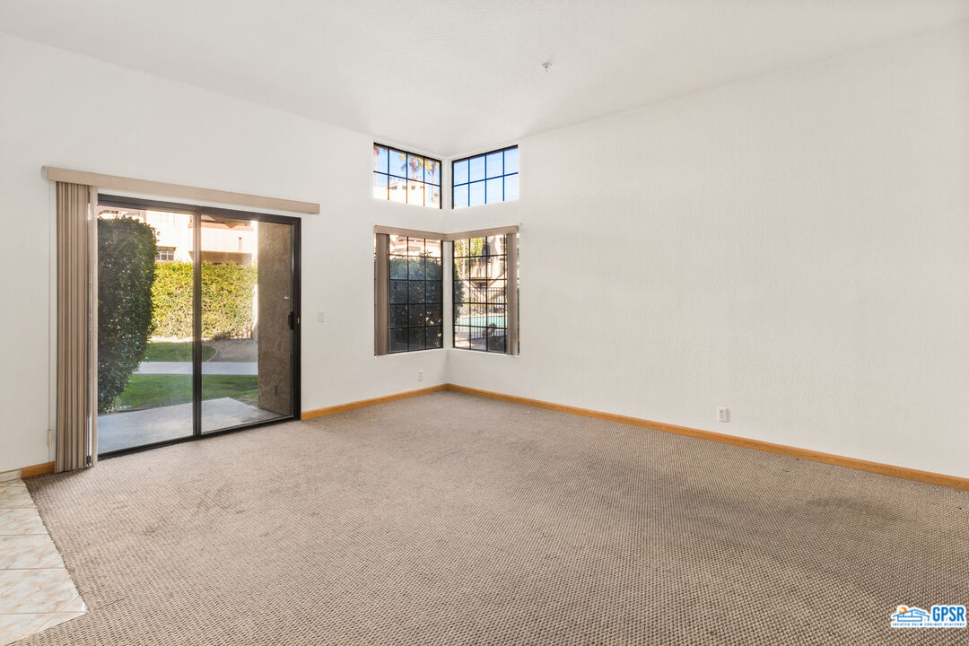 Image 6 for 2601 Broadmoor Dr #70