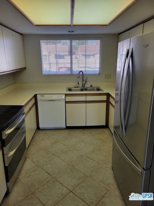 Image 3 for 505 Farrell Dr #H44