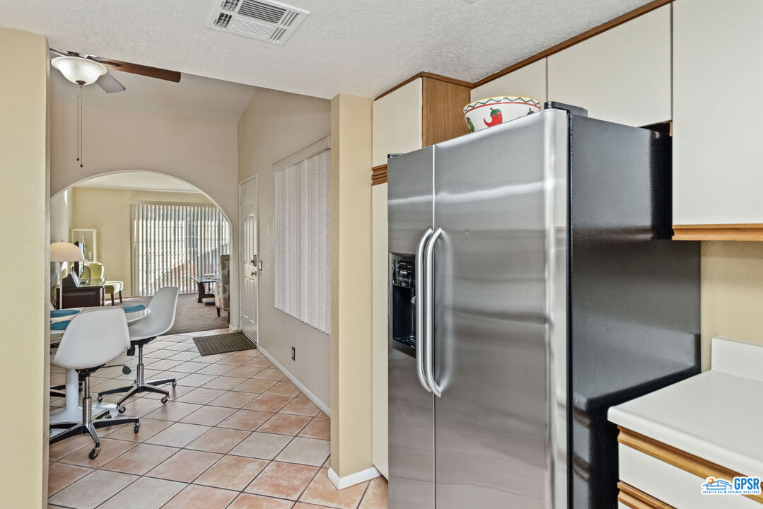 Image 12 for 505 Farrell Dr #O90