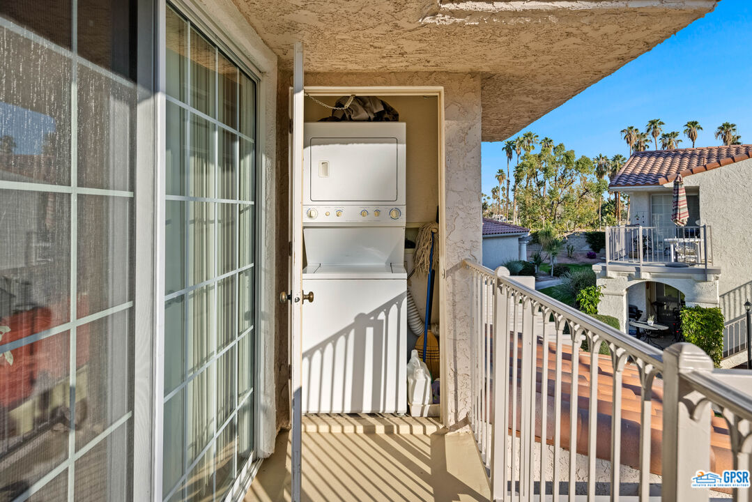 Image 30 for 505 Farrell Dr #O90