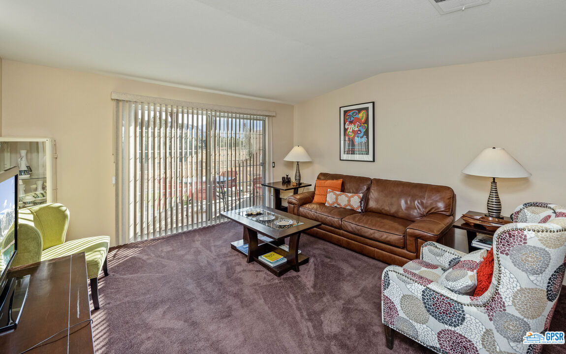 Image 17 for 505 Farrell Dr #O90