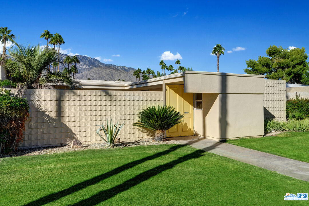 Image 5 for 288 Desert Lakes Dr