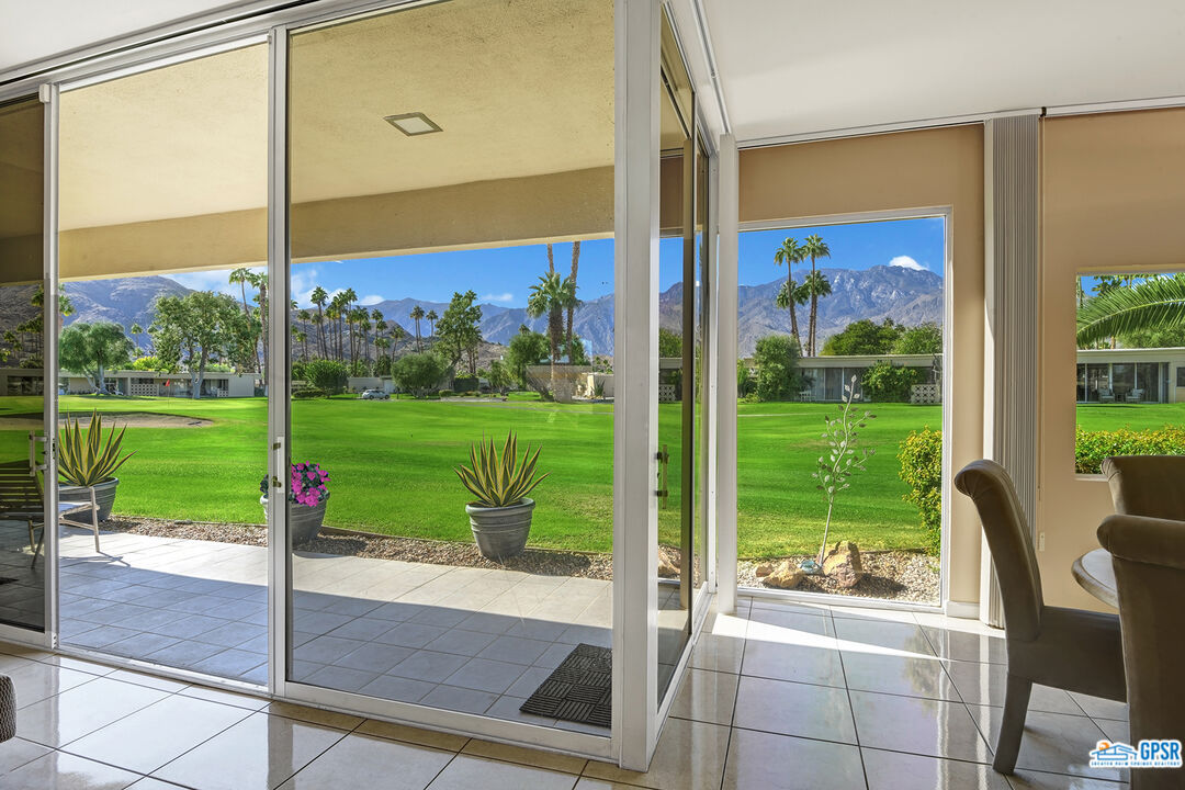Image 6 for 288 Desert Lakes Dr