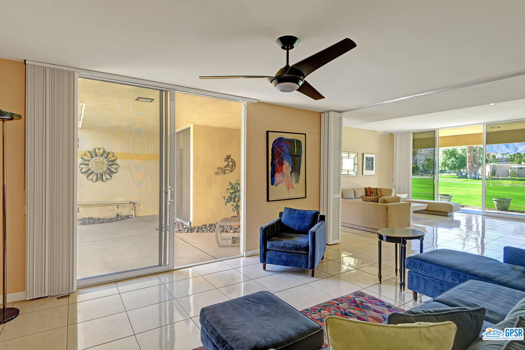 Image 16 for 288 Desert Lakes Dr