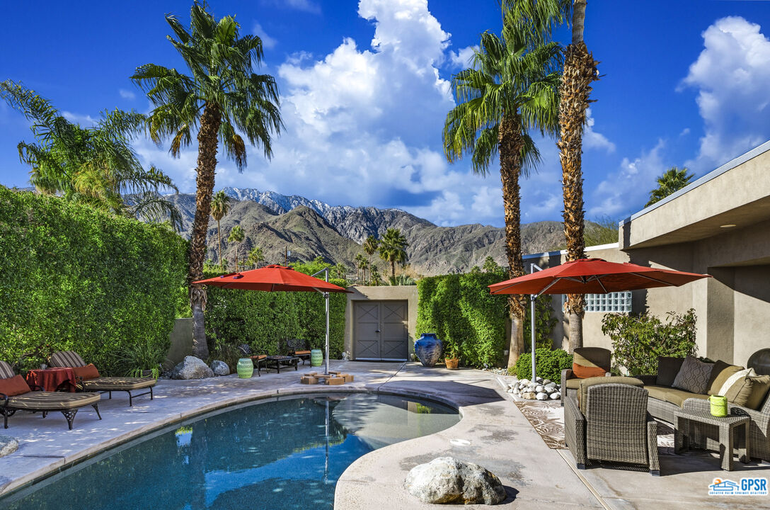 Image Number 1 for 2122 N Junipero Ave in Palm Springs