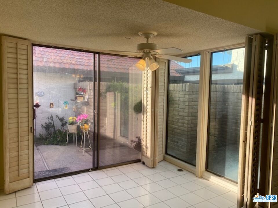Image 2 for 2440 Linden Way #B