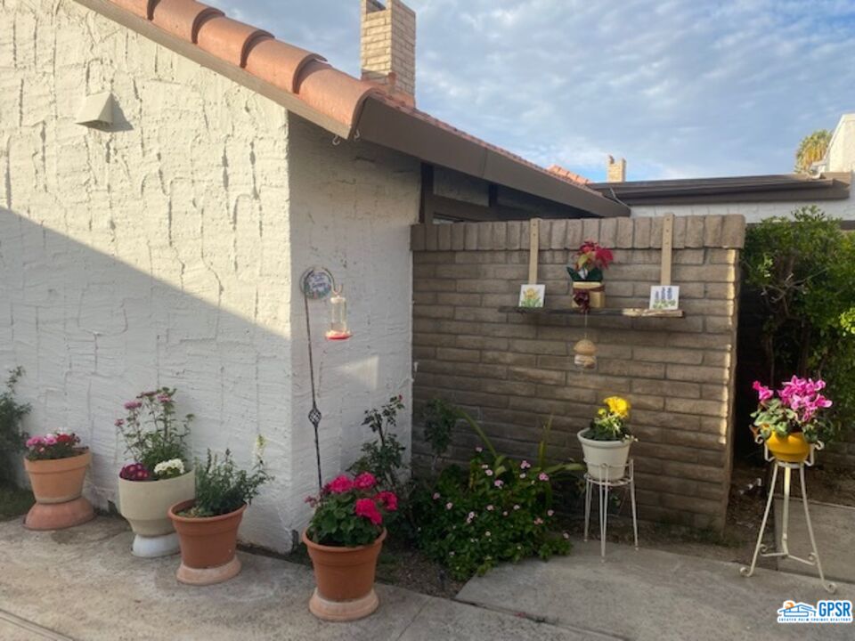 Image 21 for 2440 Linden Way #B