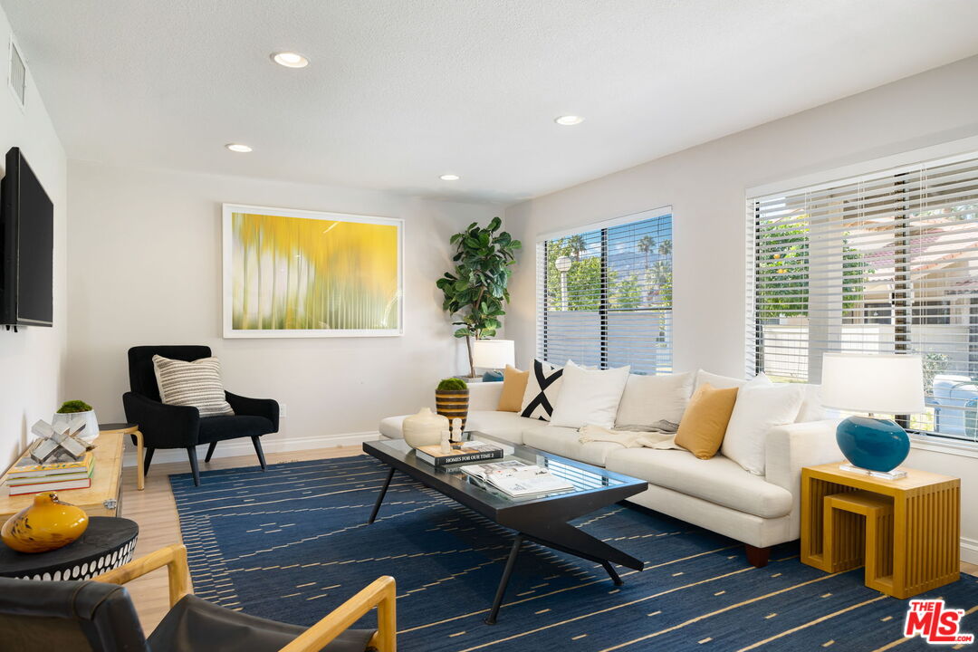 Image 5 for 6135 Montecito Dr #5