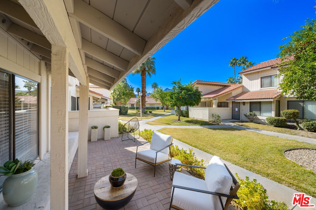 Image 3 for 6135 Montecito Dr #5