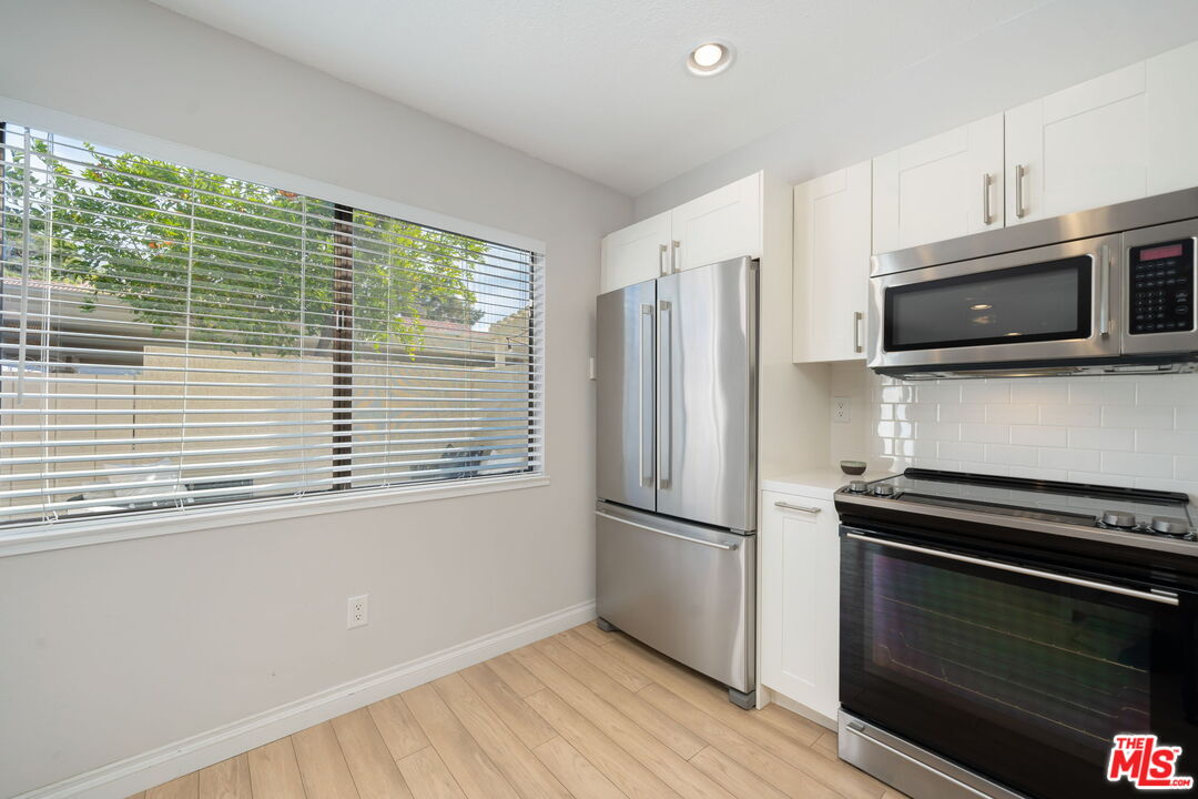 Image 17 for 6135 Montecito Dr #5