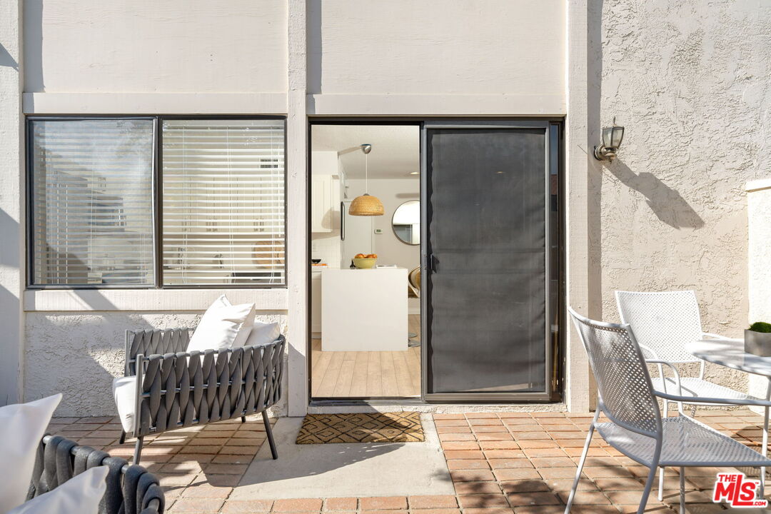 Image 12 for 6135 Montecito Dr #5