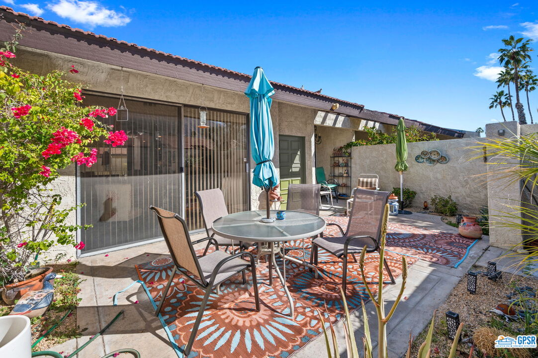 Image 7 for 1453  E Amado Rd