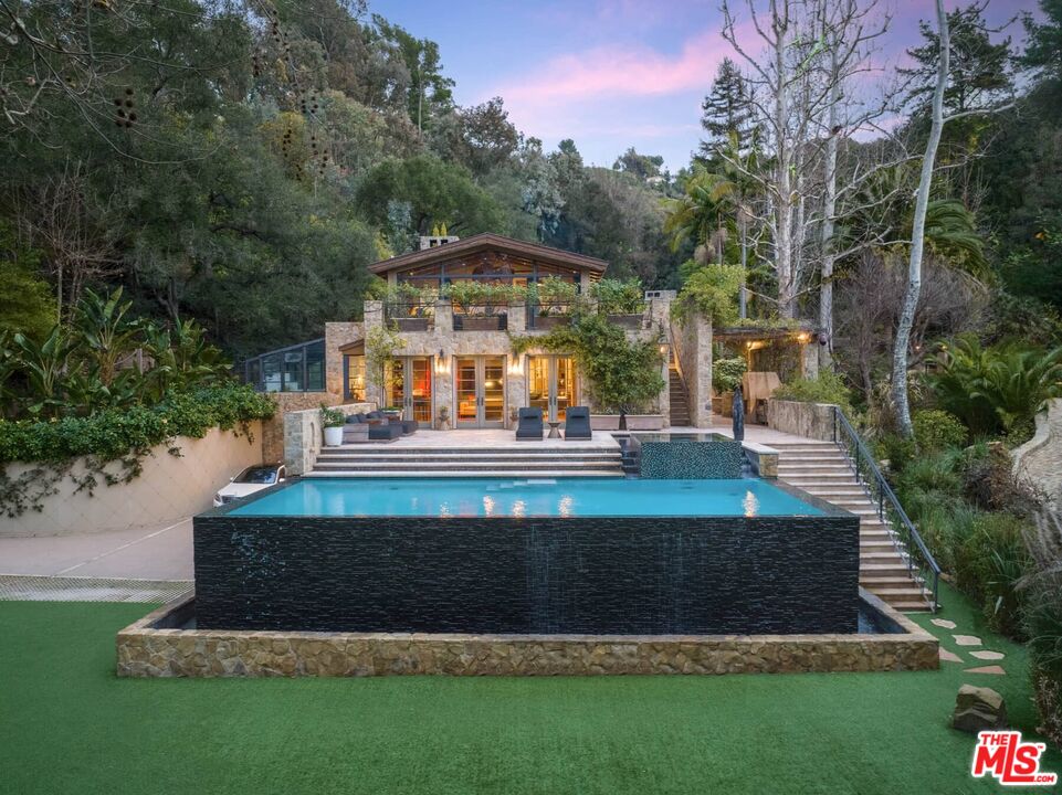 1492 Stone Canyon Rd, Los Angeles, CA 90077