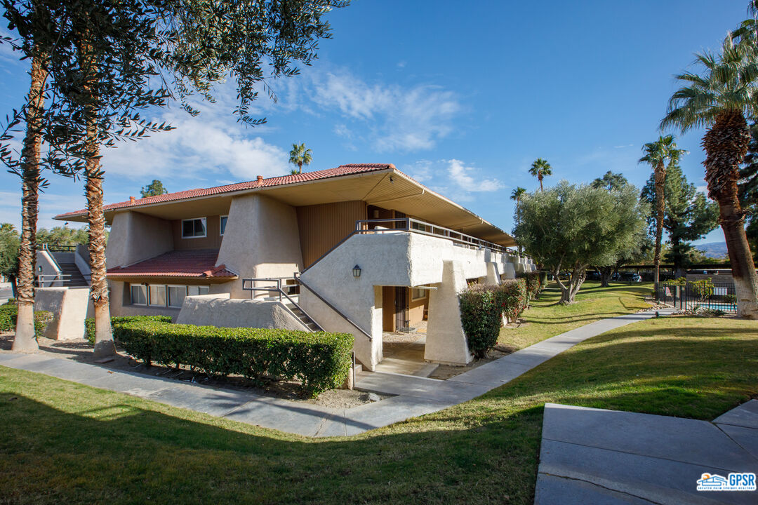 Image 11 for 510 Villa Ct #212