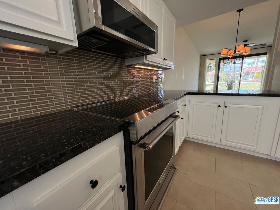 Image 5 for 688 N Majorca Cir