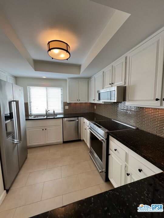 Image 4 for 688 N Majorca Cir