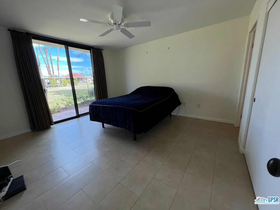 Image 8 for 688 N Majorca Cir