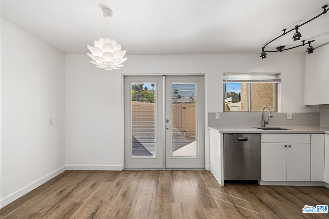 Image 7 for 1268 Ramon Rd #17