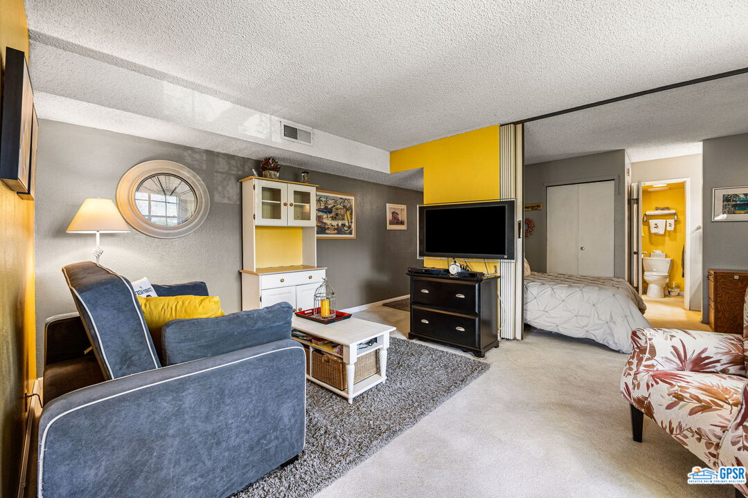 Image 5 for 5300 Waverly Dr #C2