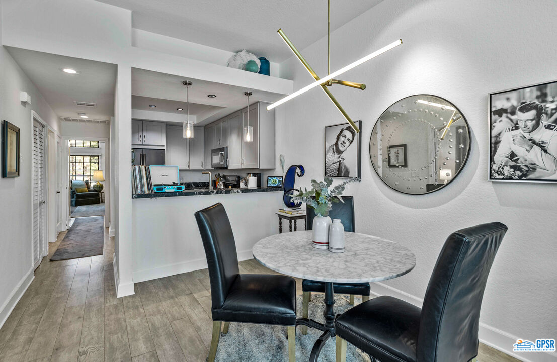 Image 9 for 2601 Broadmoor Dr #6