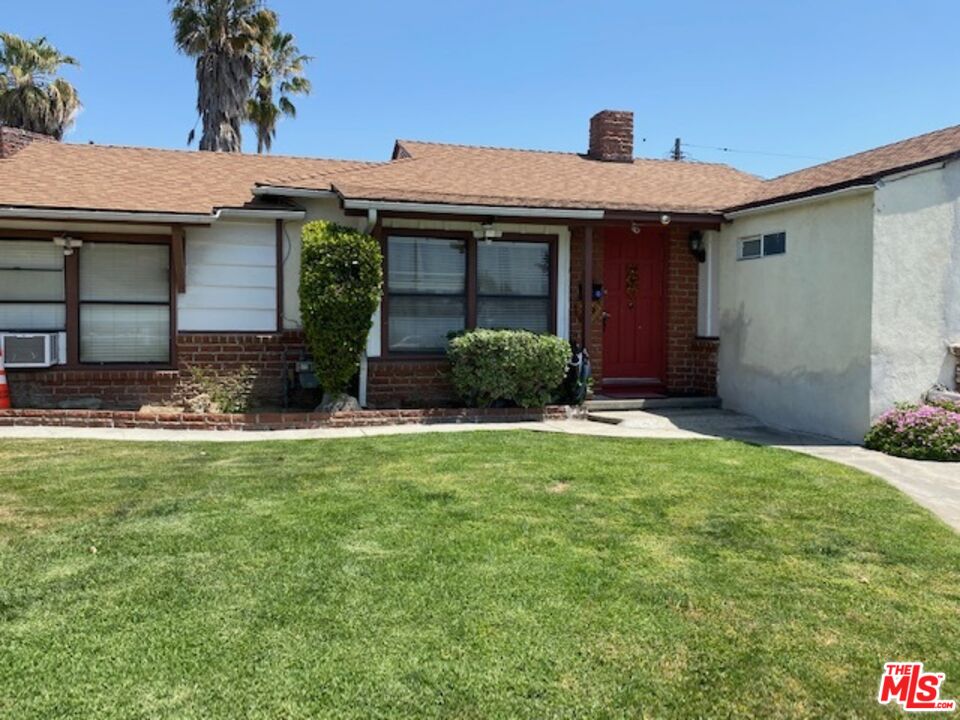 7534 Oakdale Ave, Winnetka, CA 91306