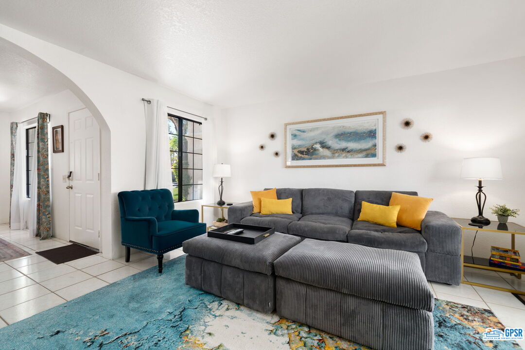 Image 14 for 2701 Mesquite Ave #W109