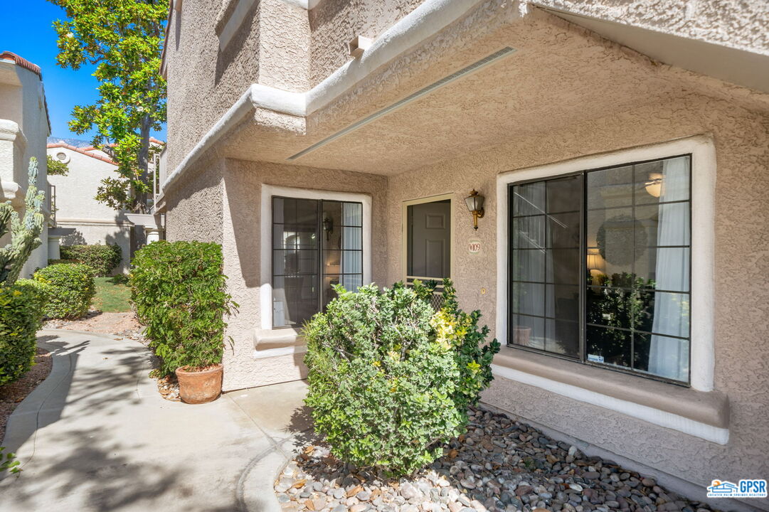 Image 10 for 2701 Mesquite Ave #W109