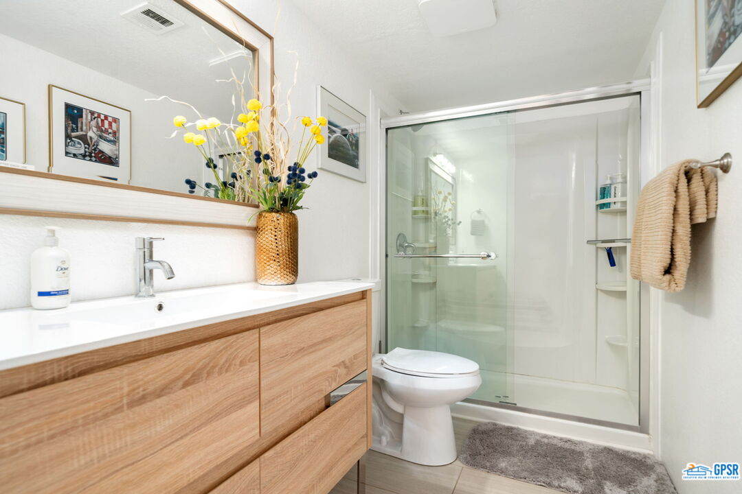 Image 32 for 2701 Mesquite Ave #W109