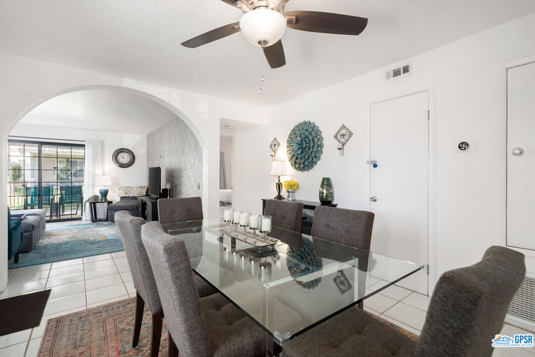 Image 12 for 2701 Mesquite Ave #W109