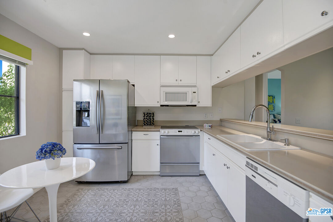 Image 2 for 67288 S Chimayo Dr