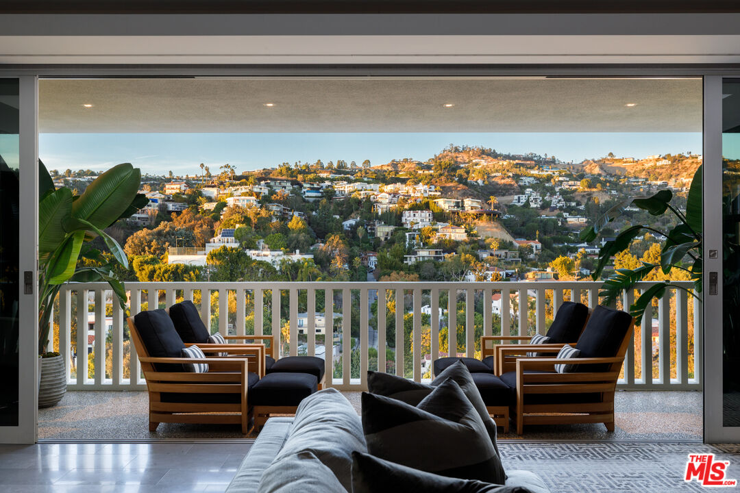 9255 Doheny Rd 1903, West Hollywood, CA 90069