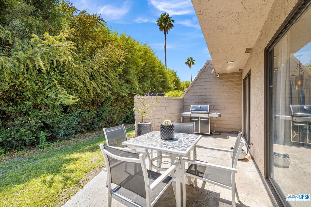 Image 12 for 68493 Calle Mora  #31