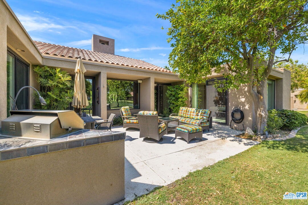 Image 32 for 524   Desert West Dr