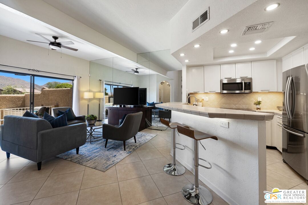 Image 12 for 49039   Mariposa Dr