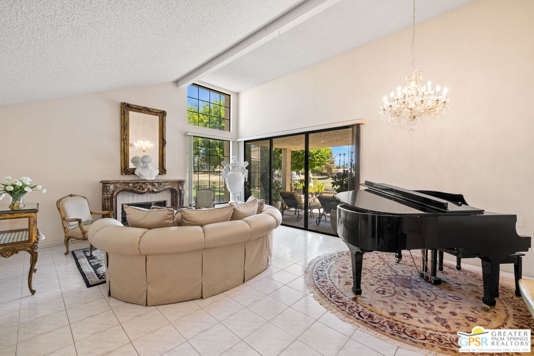 Image 11 for 6728   Greenwood Cir