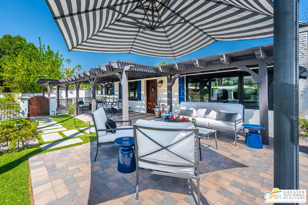 Image Number 1 for 524 N Hermosa Dr in Palm Springs