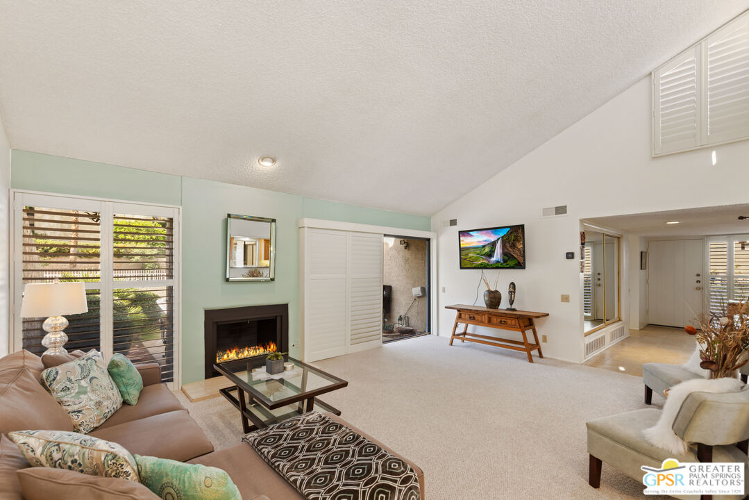 Image 7 for 2455 Via Sonoma  #D