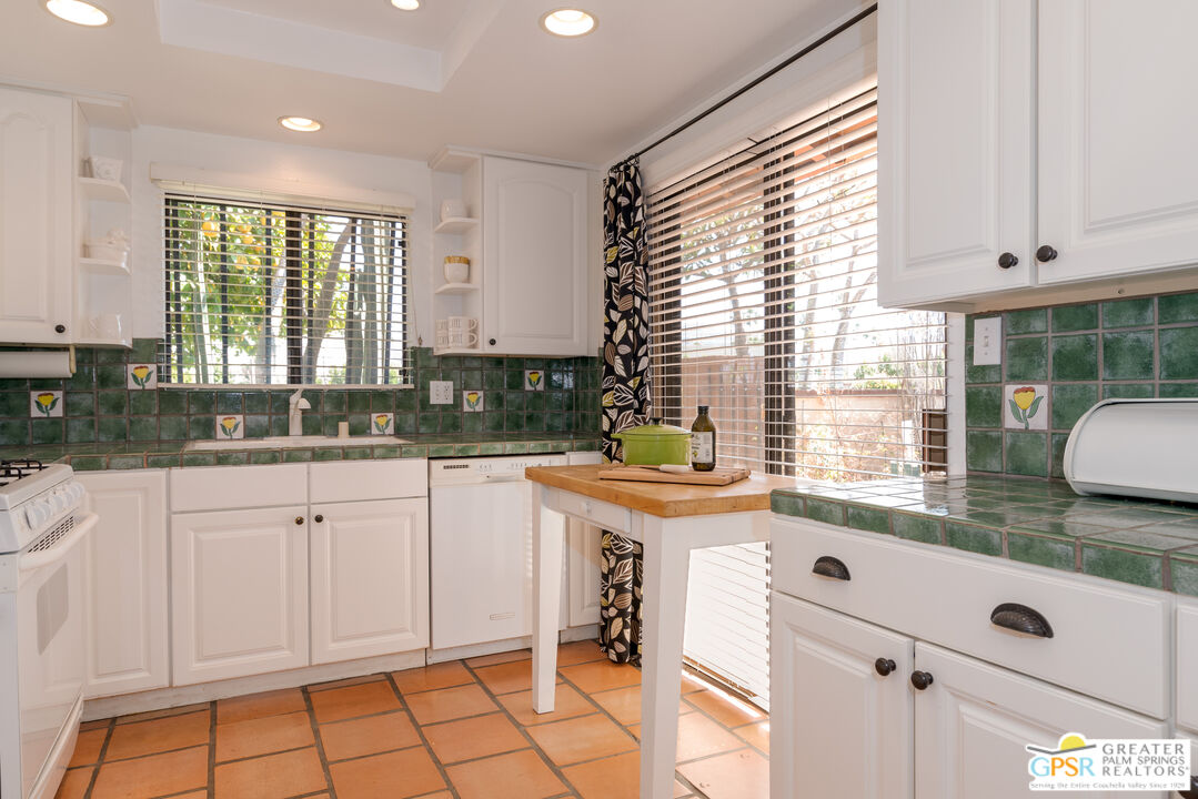 Image 4 for 48435 Alamo Dr