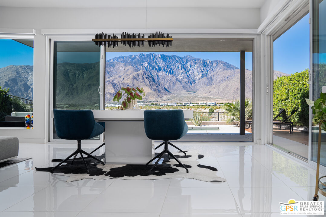 Image Number 1 for 3735 Ambassador Dr in Palm Springs