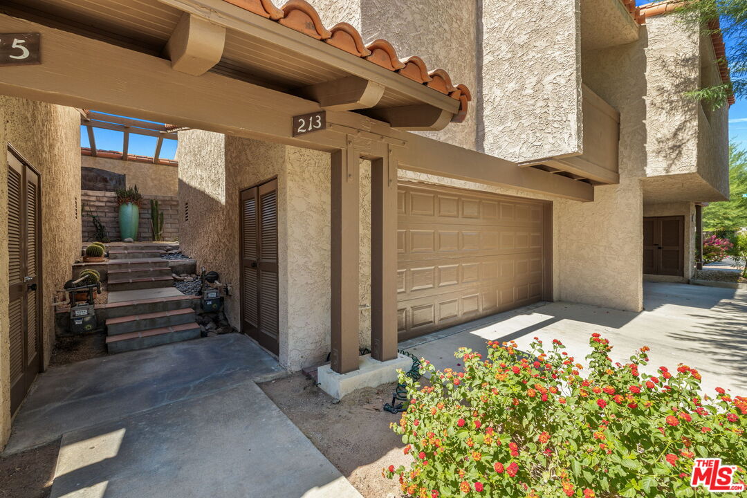 Image 31 for 213 S Louella Rd