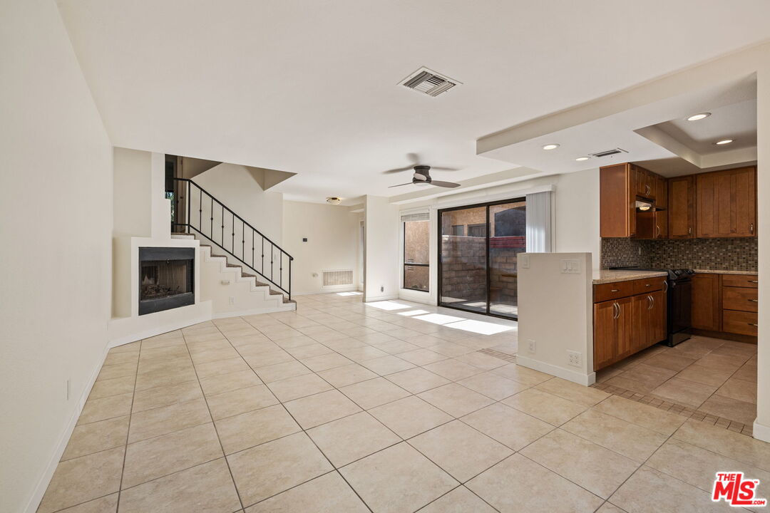 Image 8 for 213 S Louella Rd