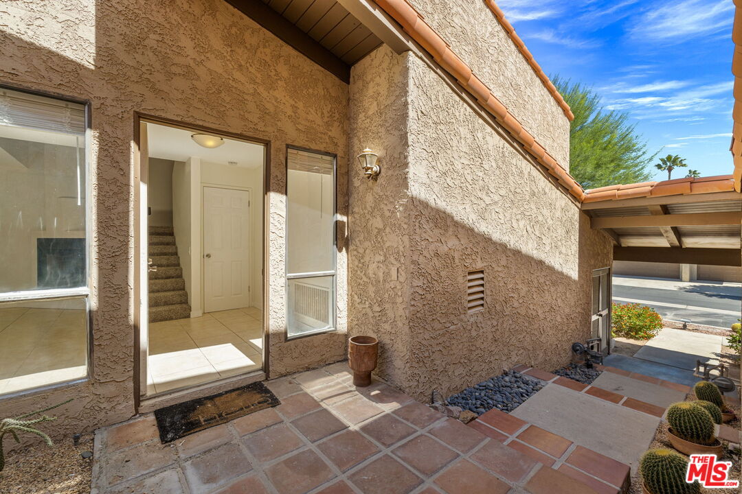 Image 2 for 213 S Louella Rd